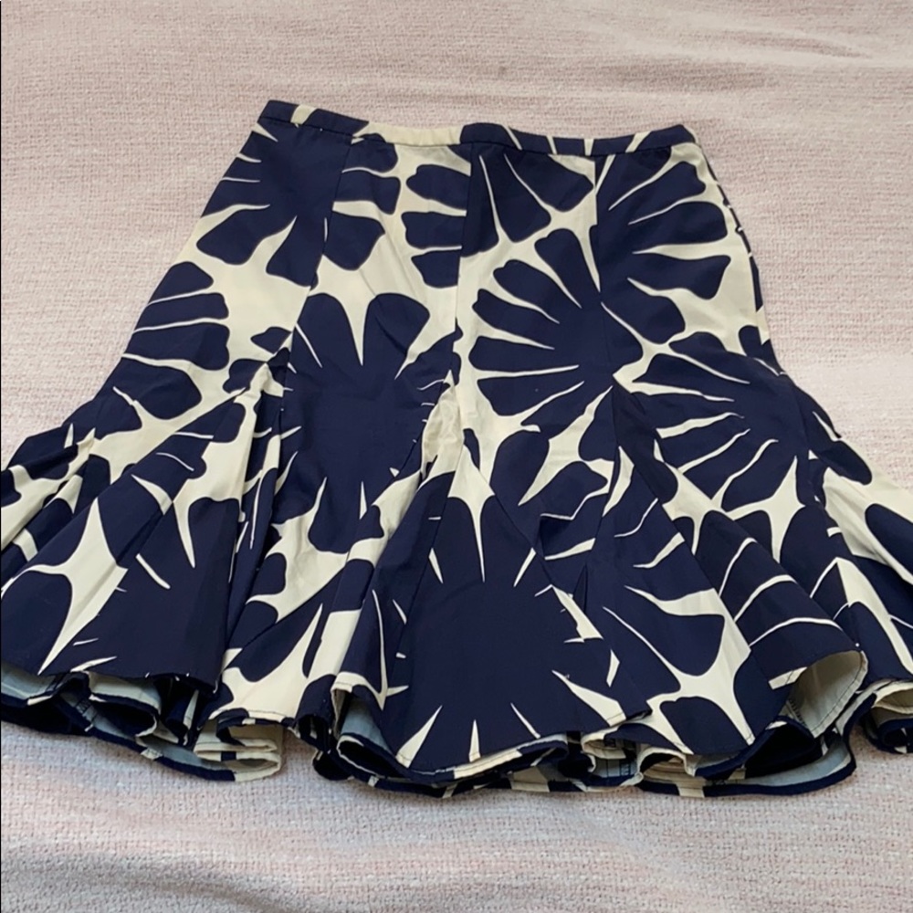 NWOT JCrew tulip skirt. Size 2